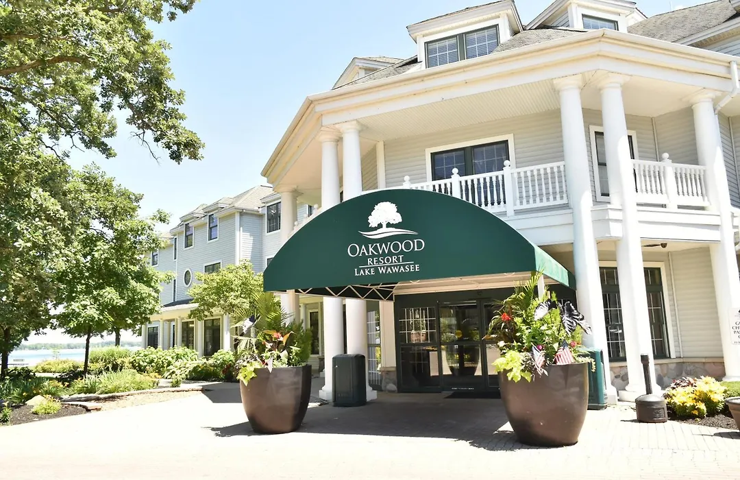 Oakwood Resort-1